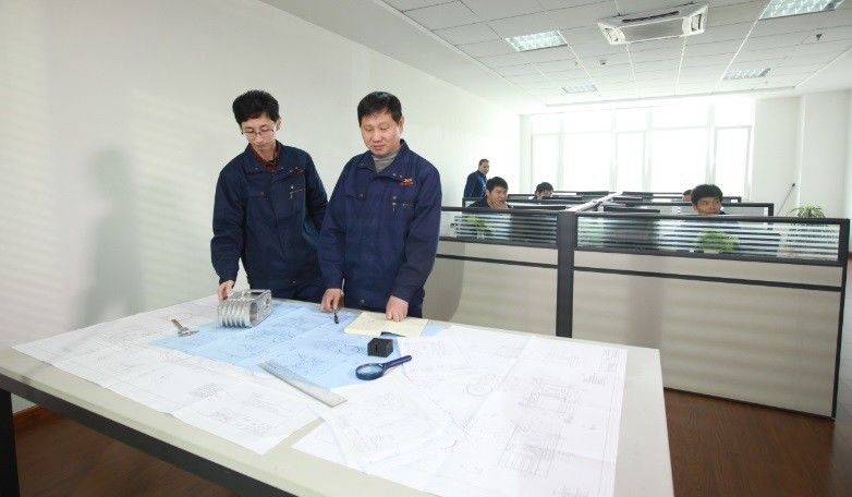 Dynamic Corporation Limited linia produkcyjna producenta